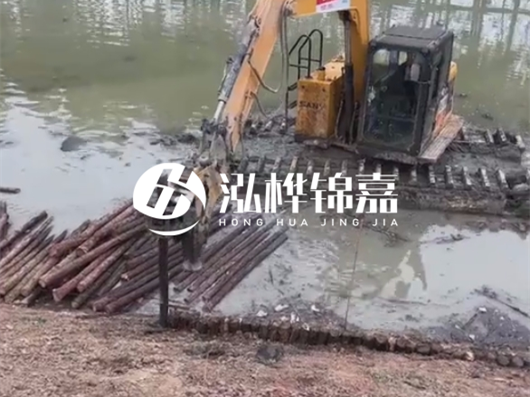 怎么選擇靠譜的松木樁施工隊 - 水上打松木樁聯(lián)系電話多少？